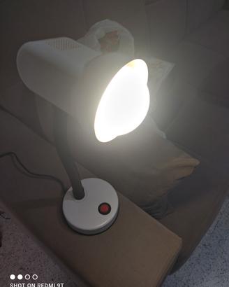 lampada da tavolo snodabile 
