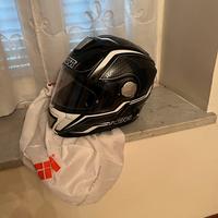 Casco modulare givi