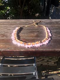 collana in legno con lavorazione croche 