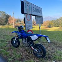 Yamaha YZ 125