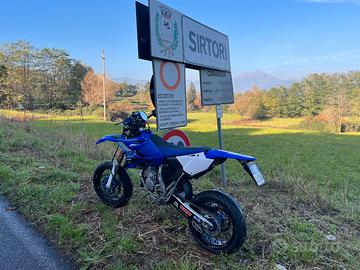 Yamaha YZ 125