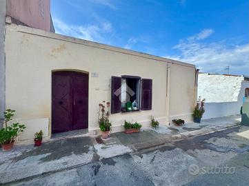 CASA INDIPENDENTE A OLMEDO