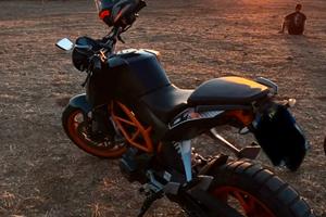 Ktm Duke 390 ABS