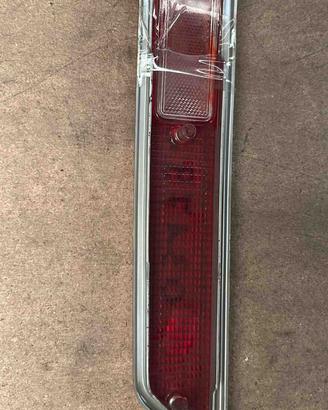 PLASTICA FANALE P/DX ALFETTA GT18 UT COD.MARELLI 7