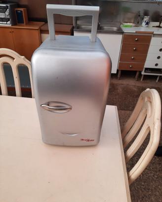 Ardes ARTK44A minifrigo 6Lt casa/auto senza congel