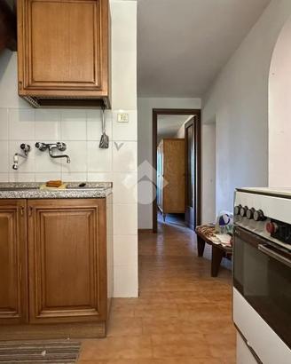 2 LOCALI A SEGNI