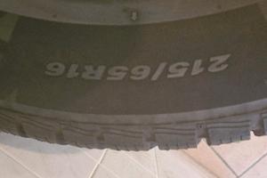 gomme neve 215/65/r16