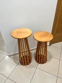 Tavoli in legno per allestimenti e arredo