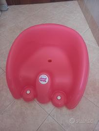 Poltroncina da bagno o gioco bambini.