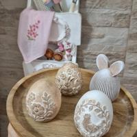 uova in gesso porcellanato