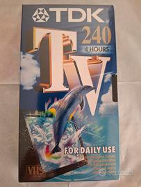 cassetta TDK TV VHS 240 