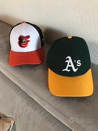 Cappelli New Era baseball come nuovi