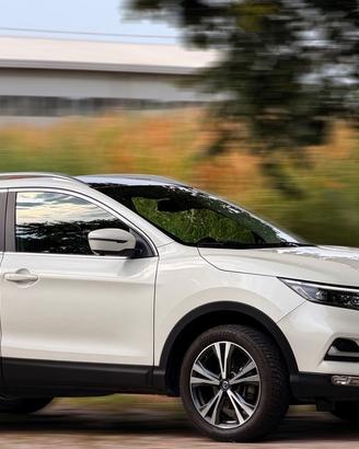 NISSAN QASHQAI 1.2 TB FULL FULL OPTIONAL