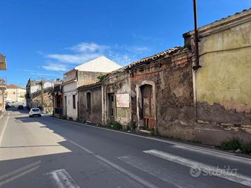 CASA INDIPENDENTE A GIARRE