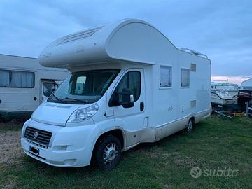 Camper mansardato Kentucky Estro 5