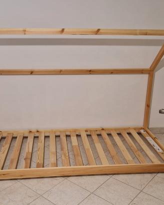letto casetta 