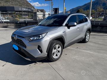 Toyota Rav 4 HV    4W  CV 222