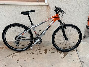 Mountain byke  ktm ruota 26