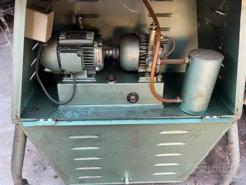 RIEMPITRICE A 4 BECCHI