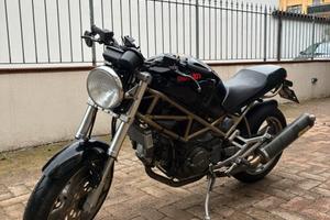 Ducati Monster 750