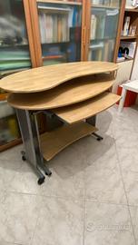 Scrivania Allungabile, colore Legno naturale.