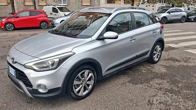 ricambi hyundai i20 2015 2016 2017 DISPONIAMO DI R