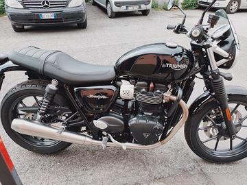 Moto Triumph Street Twin