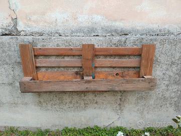 Portavasi su pallet.