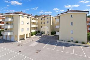 3 LOCALI A VASTO