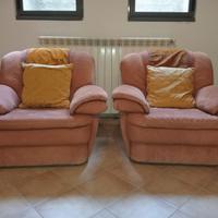 Poltrona in pelle scamosciata