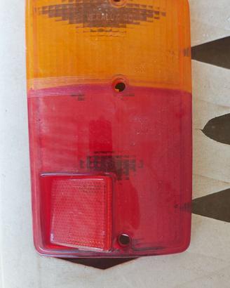 Faro Posteriore 126