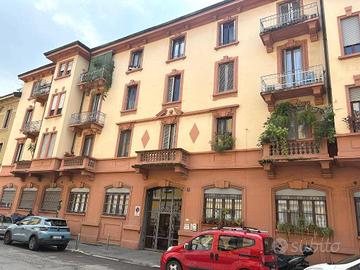 Loft / Open Space di 65 m² con 2 locali e box auto