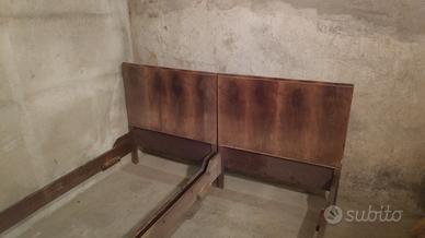 Letto matrimoniale vintage anni '50 in legno