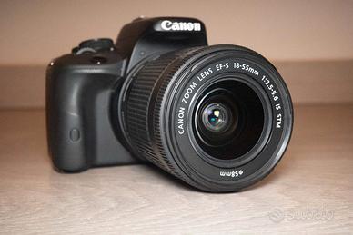 Canon EOS 100D con obiettivo EFS 18-55