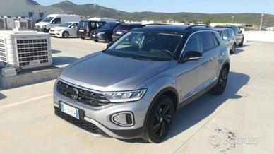 VOLKSWAGEN T-Roc 1.0 TSI IQ Light LED Performanc