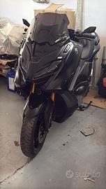 Tmax 560