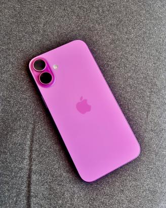 iPhone 16 Plus