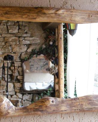 Specchiere rustiche con tagli di corteccia