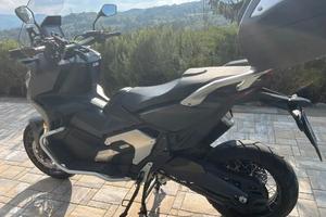 X adv 750 2024
