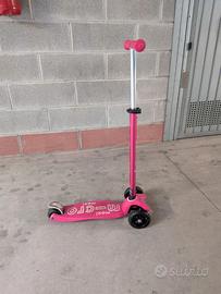 Monopattino Micro Maxi Deluxe pieghevole rosa