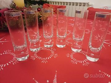 6 Bicchieri vodka