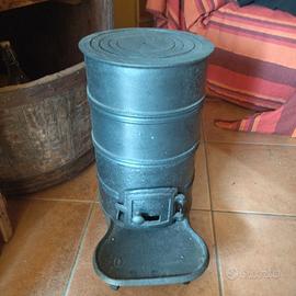 Antica stufa in ghisa