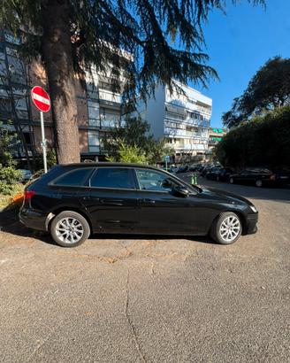 Audi A4 - QUATTRO - 204cv hybrid