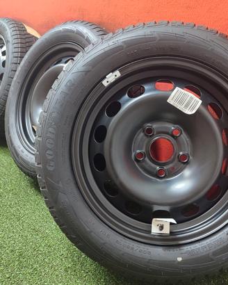 Cerchi Audi A3 VW Golf Toura Caddy Gomme 205 55 16