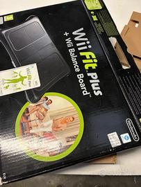 Wii Fit Plus + Balance Board Nintendo