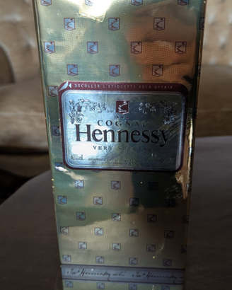 Hennessy Very Special (V.S.) - Cognac 
