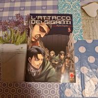 libro l'attacco dei giganti n.5