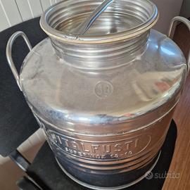 Contenitori per olio