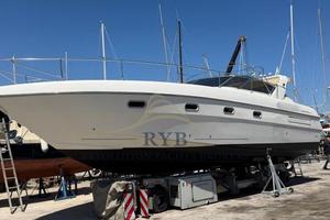 Fiart Mare Fiart 40' Genius (2002)