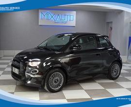 FIAT 500e Hatchback 118cv eDrive Icon KM Ø